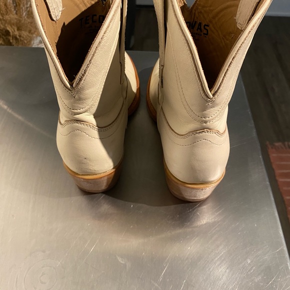 Tecovas The Penny “Bone” Cream Boots - Picture 5 of 6